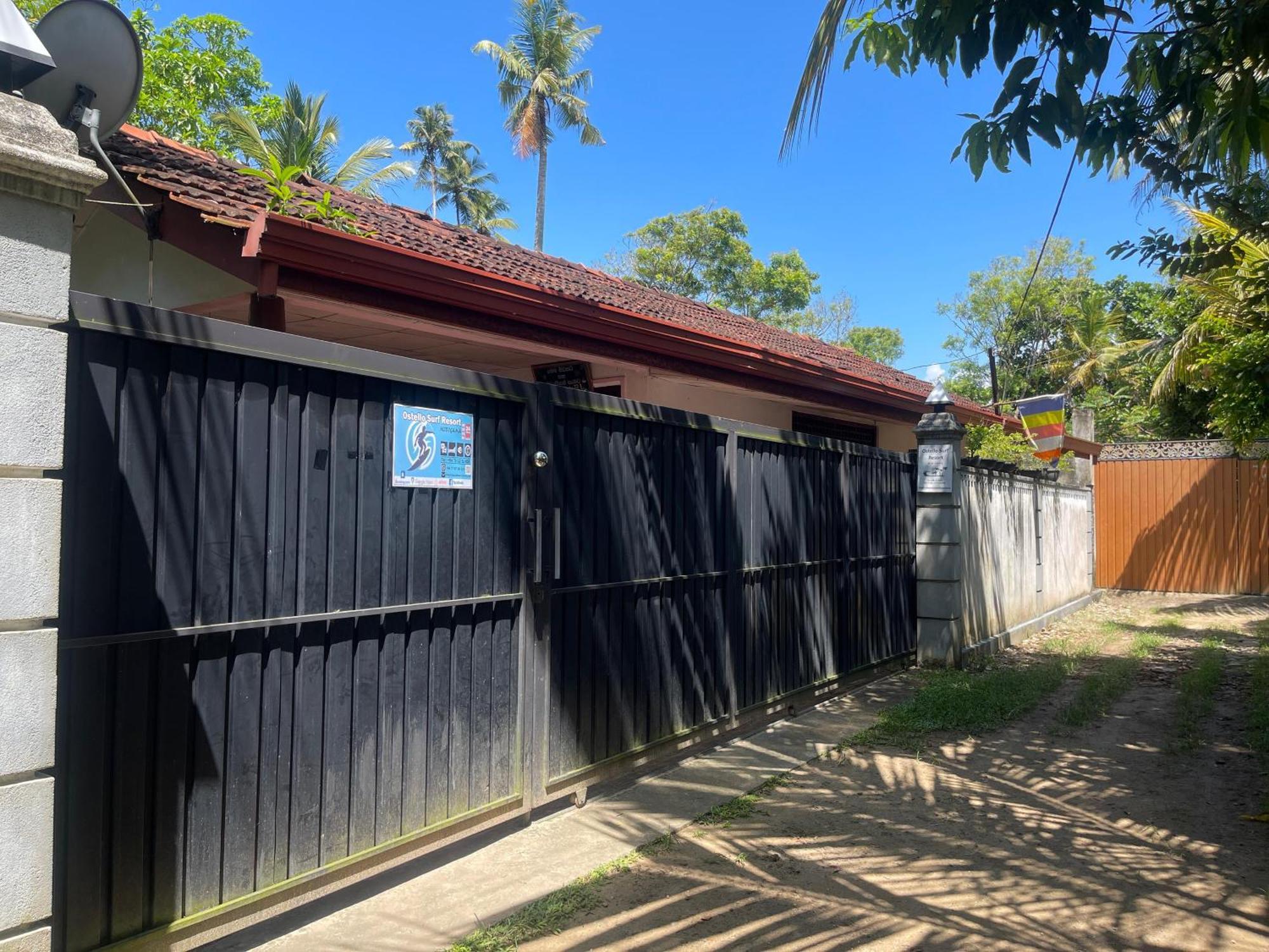 Ostello Surf Resort Ahangama Rum bild